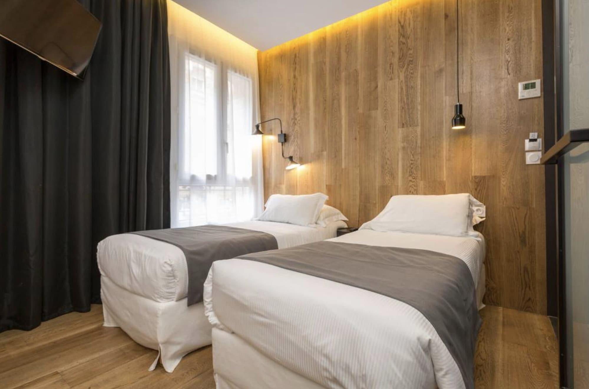 Atypik Hotel Clichy Kültér fotó
