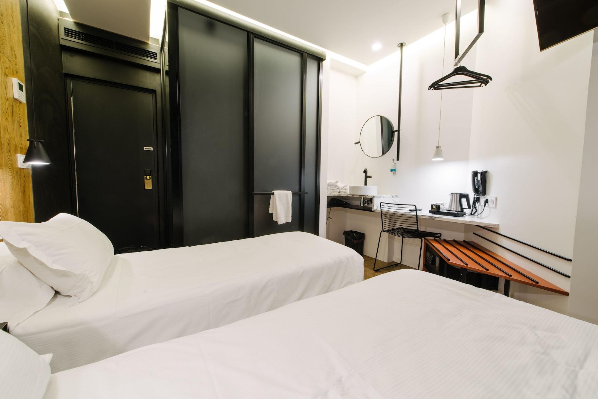 Atypik Hotel Clichy Kültér fotó