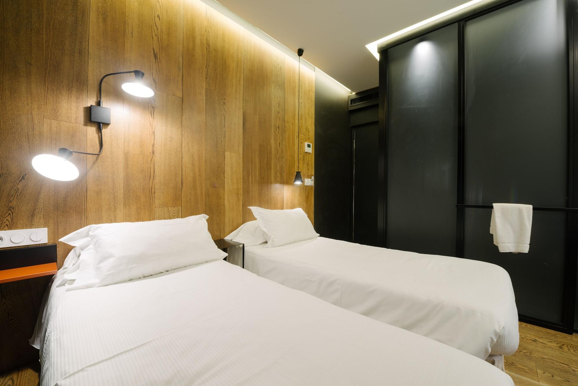 Atypik Hotel Clichy Kültér fotó