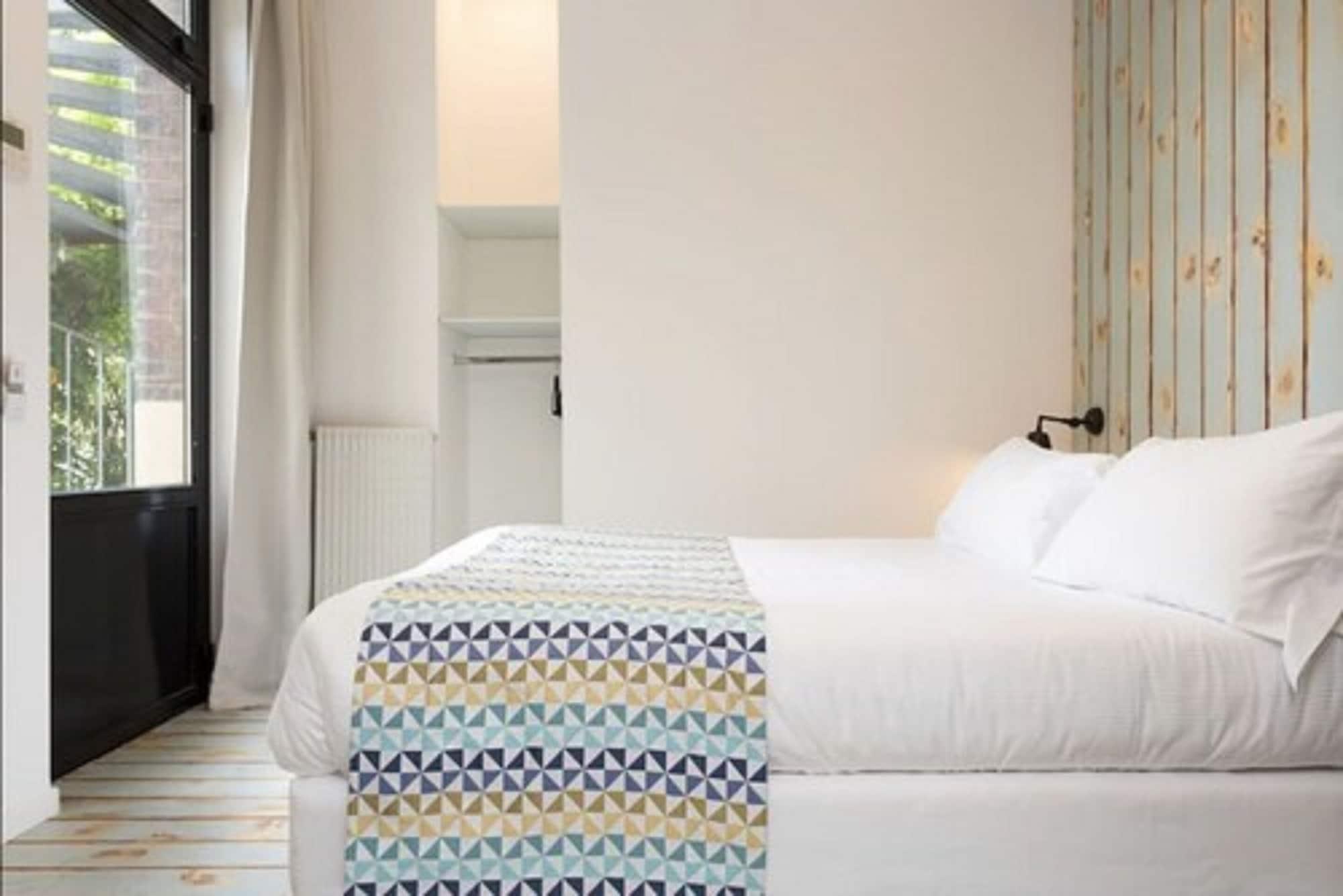 Atypik Hotel Clichy Kültér fotó