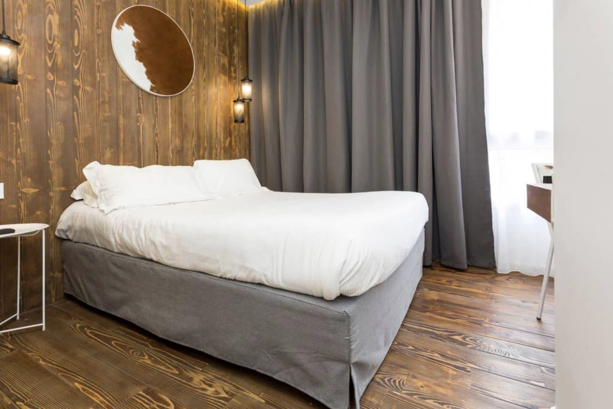 Atypik Hotel Clichy Kültér fotó