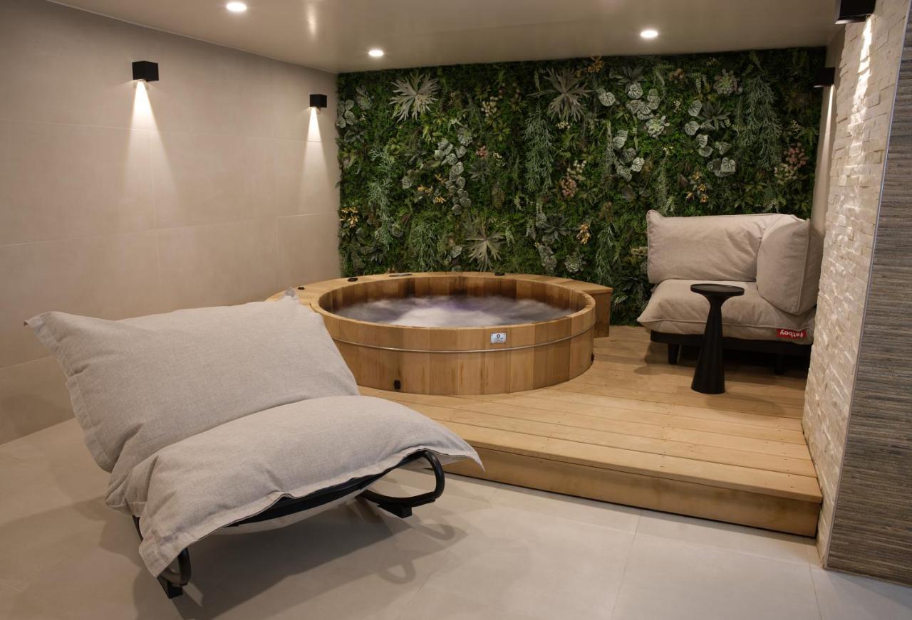 Atypik Hotel Clichy Kültér fotó