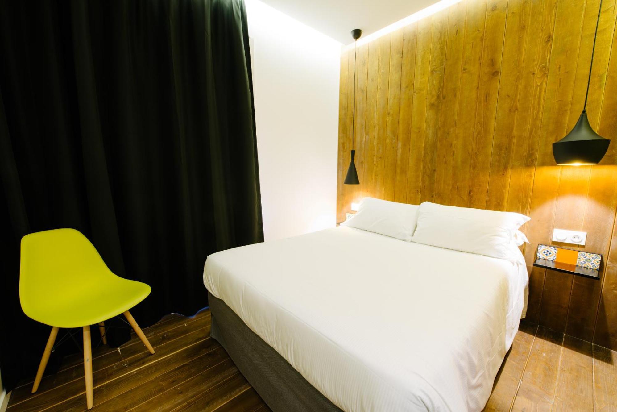 Atypik Hotel Clichy Kültér fotó
