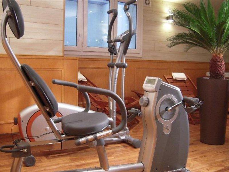 Atypik Hotel Clichy Kültér fotó